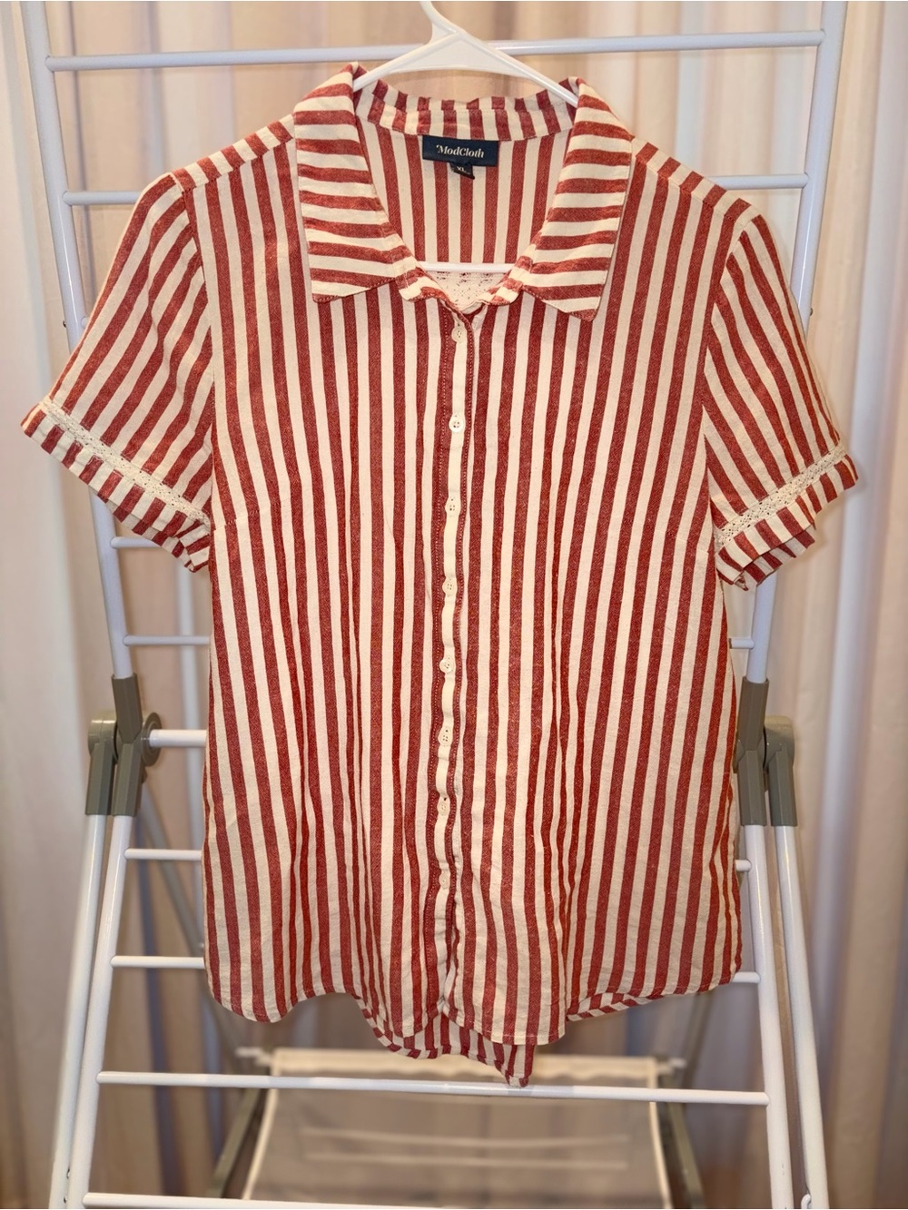 ModCloth Red & Cream Vertical Stripe Short Sleeve Button-Up